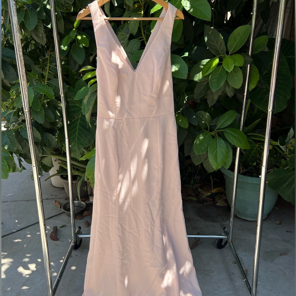 Bella bridesmaids Chic Sleeveless Blush Gown